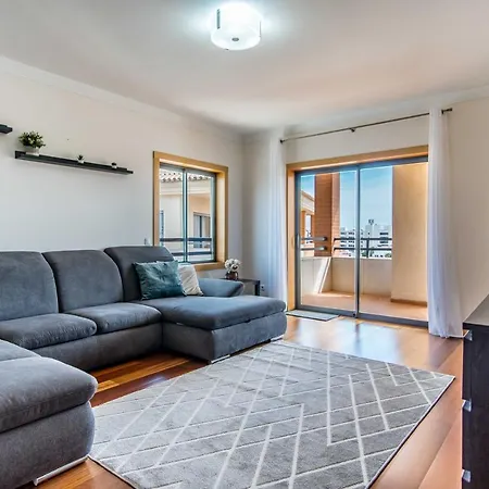 Corcovada, Sunny And Bright T1 With Large Terrace, * Albufeira