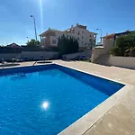 Apartment Corcovada, Sunny And Bright T1 With Large Terrace, Albufeira