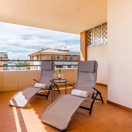 Corcovada, Sunny And Bright T1 With Large Terrace, Албуфейра