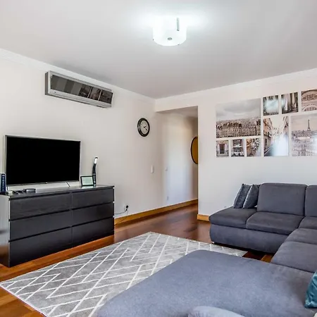 Apartmán Corcovada, Sunny And Bright T1 With Large Terrace, Albufeira